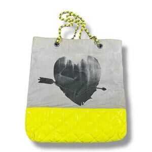 Princess Vera Wang Tote Bag Quilted Yellow Gray Heart Graphic Y2K Style